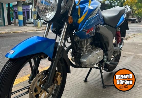 Motos - Suzuki GSX 2024 Nafta 200Km - En Venta