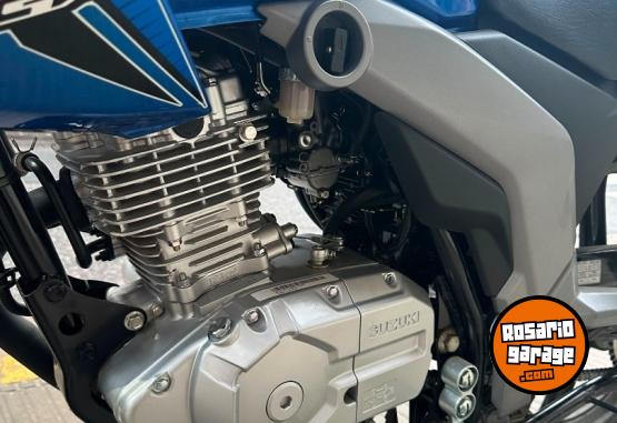Motos - Suzuki GSX 2024 Nafta 200Km - En Venta