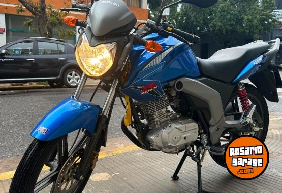 Motos - Suzuki GSX 2024 Nafta 200Km - En Venta