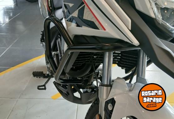 Motos - Corven TRIAX 250 ADVENTURE 2026 Nafta 0Km - En Venta