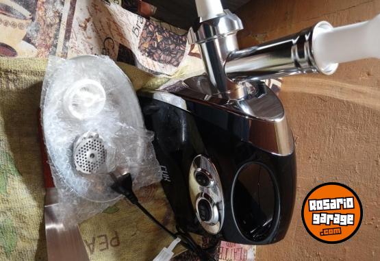 Otros - Picadora y Embutidora eléctrica - En Venta