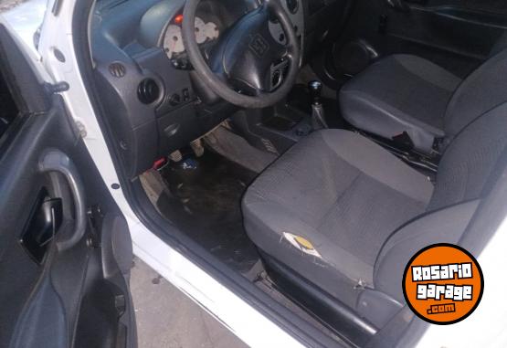 Utilitarios - Peugeot PARTNER FURGÓN 2013 Diesel 200000Km - En Venta