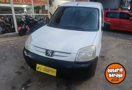 Utilitarios - Peugeot PARTNER FURGÓN 2013 Diesel 200000Km - En Venta