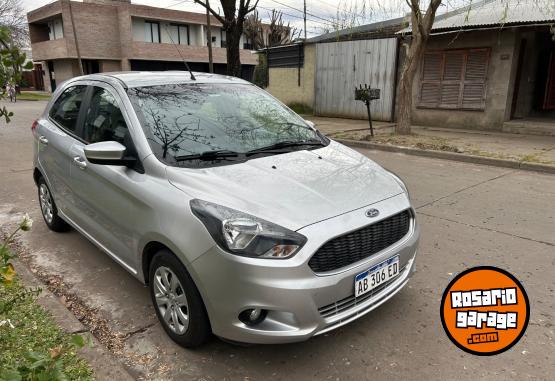 Autos - Ford KA SE 2017 Nafta 130000Km - En Venta