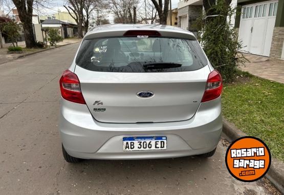 Autos - Ford KA SE 2017 Nafta 130000Km - En Venta