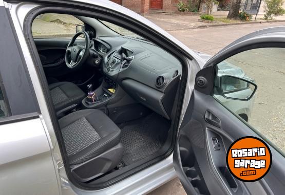 Autos - Ford KA SE 2017 Nafta 130000Km - En Venta