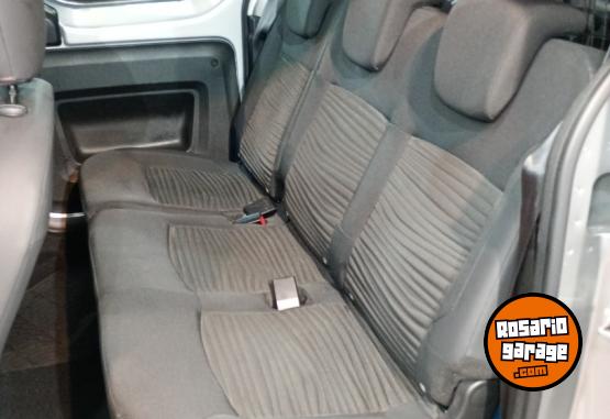 Utilitarios - Renault Kangoo 1.5 diesel 2019 Diesel 160000Km - En Venta