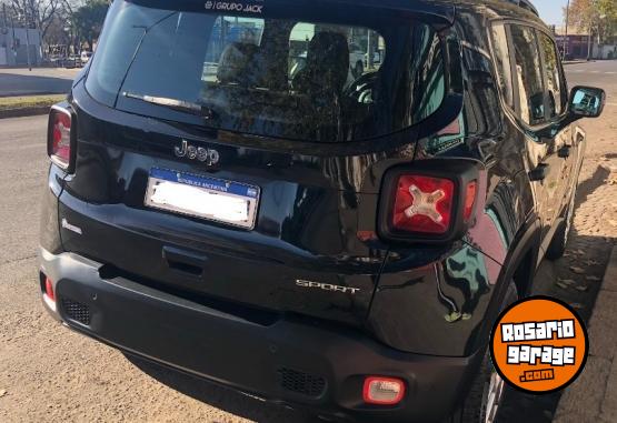 Camionetas - Jeep Renegade 2022 Nafta 65000Km - En Venta