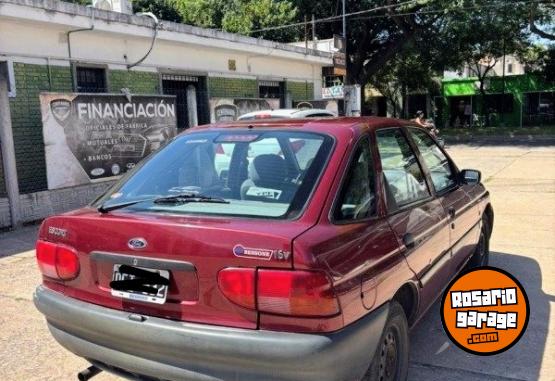Autos - Ford Escort 1.8 2000 Nafta 111111Km - En Venta