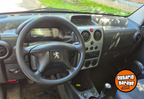 Utilitarios - Peugeot Partner 1ra mano permuto 2021 Diesel 126000Km - En Venta
