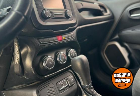 Camionetas - Jeep Renegade Sport 1.8 AT 2019 Nafta 105000Km - En Venta