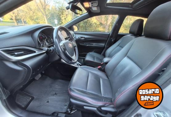 Autos - Toyota YARIS S 1.5 CVT 2021 Nafta 90000Km - En Venta