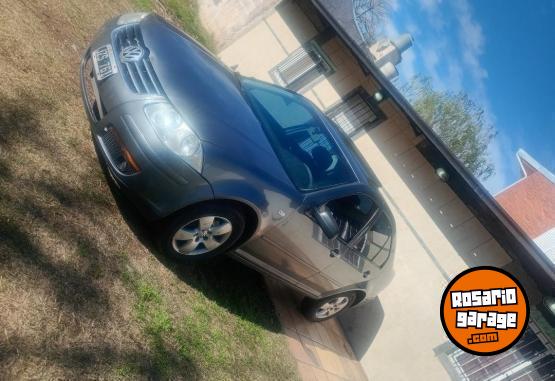 Autos - Volkswagen Bora 2011 Nafta 163000Km - En Venta