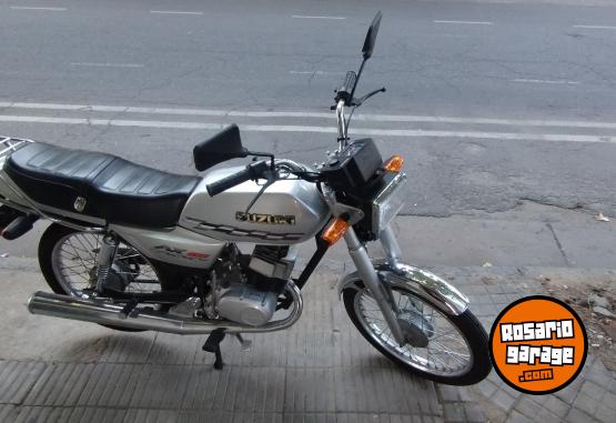 Motos - Suzuki Ax 100 2022 Nafta 14000Km - En Venta