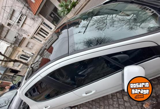Autos - Peugeot 308 HDI 1.6cc 2017 Diesel 115000Km - En Venta