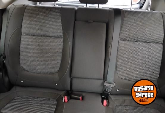 Autos - Kia Seltos 2023 Nafta 27000Km - En Venta