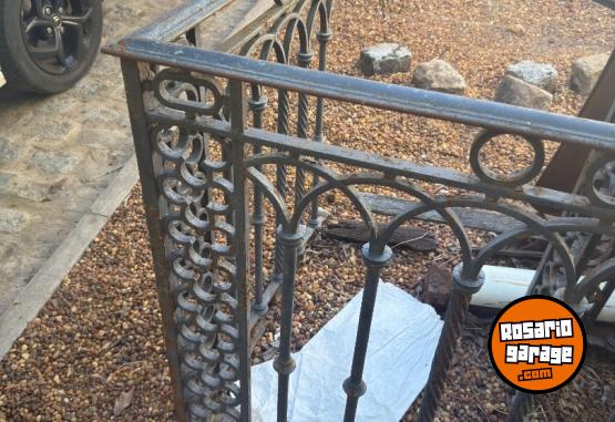 Hogar - Rejas antiguas Jockey Club - En Venta
