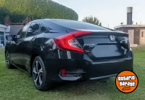 Autos - Honda Civic exl CVT 2017 Nafta 99000Km - En Venta