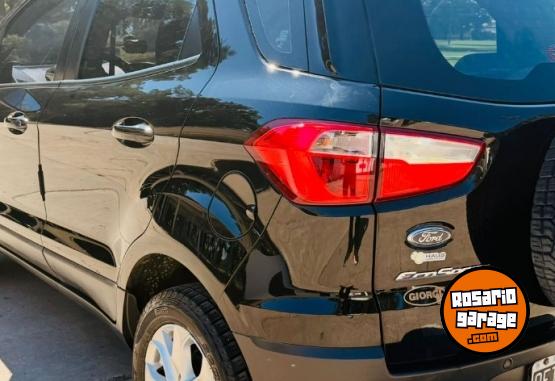 Autos - Ford Titanium 2.0 2014 GNC 123000Km - En Venta