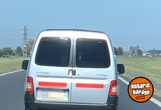 Utilitarios - Citroen Berlingo 2019 Nafta 290000Km - En Venta