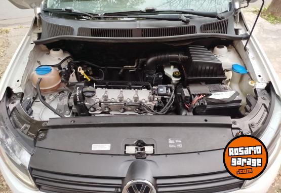 Autos - Volkswagen Suran 2016 Nafta 180000Km - En Venta