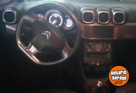 Autos - Citroen C3 Aircross Shine 2017 Nafta 120000Km - En Venta
