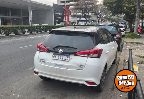 Autos - Toyota Yaris 5 puertas XLS Pack 2022 Nafta 82000Km - En Venta