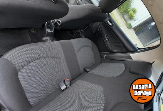 Autos - Peugeot 207 2013 Nafta 120000Km - En Venta