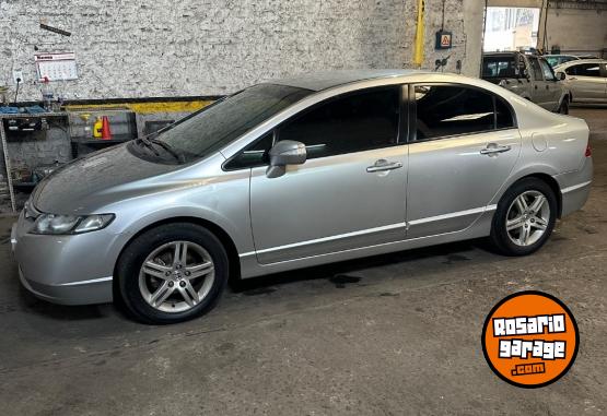 Autos - Honda Civic 2008 Nafta 260000Km - En Venta