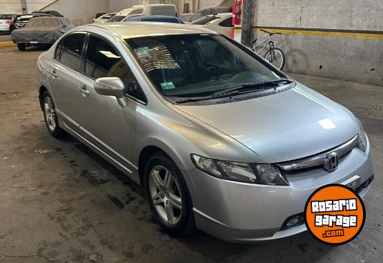 Autos - Honda Civic 2008 Nafta 260000Km - En Venta