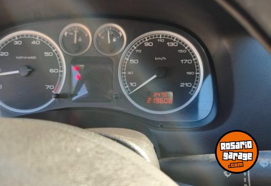 Autos - Peugeot 307 2003 Nafta 220000Km - En Venta