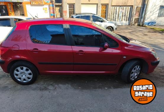Autos - Peugeot 307 2003 Nafta 220000Km - En Venta