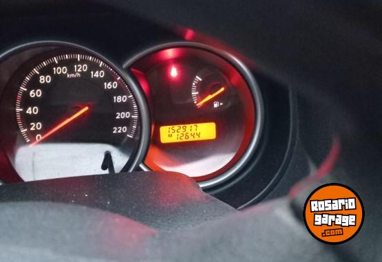 Autos - Nissan Tiida 2014 Nafta 152000Km - En Venta