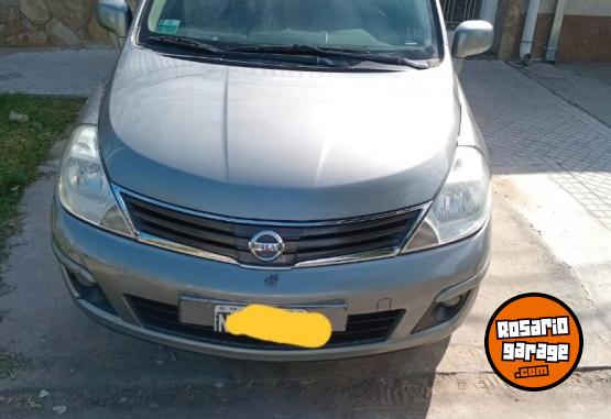 Autos - Nissan Tiida 2014 Nafta 152000Km - En Venta