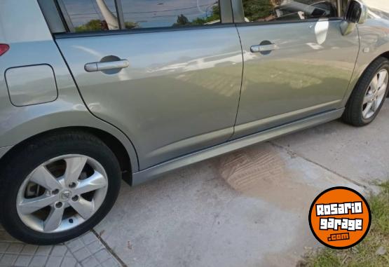 Autos - Nissan Tiida 2014 Nafta 152000Km - En Venta