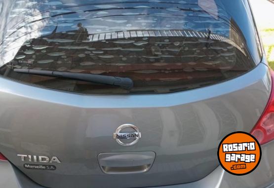 Autos - Nissan Tiida 2014 Nafta 152000Km - En Venta