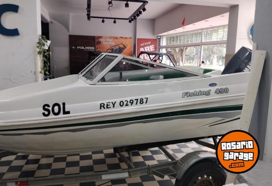 Embarcaciones - Vendo fishing 4,90 arco iris con Yamaha 90hp - En Venta