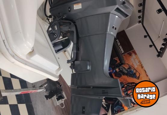 Embarcaciones - Vendo fishing 4,90 arco iris con Yamaha 90hp - En Venta