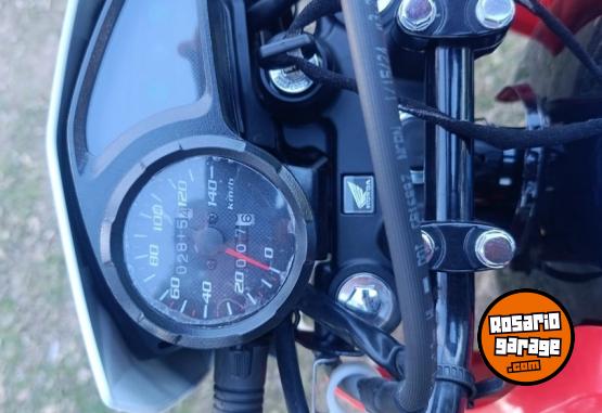 Motos - Honda Xr 2024 Nafta 2815Km - En Venta