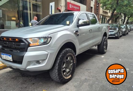 Camionetas - Ford Ranger xlt 4x4 permuto 2018 Diesel 140000Km - En Venta