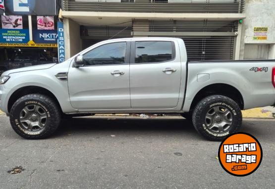 Camionetas - Ford Ranger xlt 4x4 permuto 2018 Diesel 140000Km - En Venta
