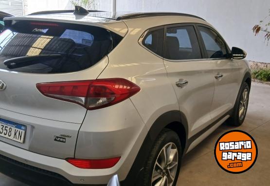 Camionetas - Hyundai TUCSON 2.0 PREMIUM 4X4 2018 Nafta 127000Km - En Venta