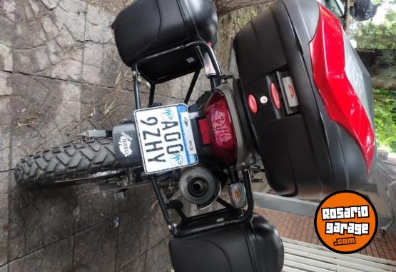 Motos - Honda Falcon 2016 Nafta 20000Km - En Venta