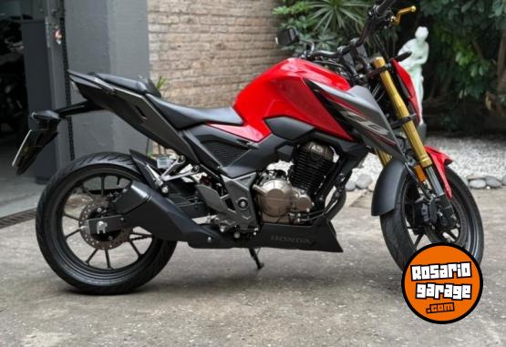 Motos - Honda Cb300 2024 Nafta 7000Km - En Venta