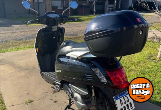 Motos - Kymco Like 125 2021 Nafta 9600Km - En Venta