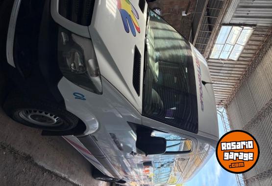 Utilitarios - Mercedes Benz Sprinter 415 2019 Diesel 200000Km - En Venta