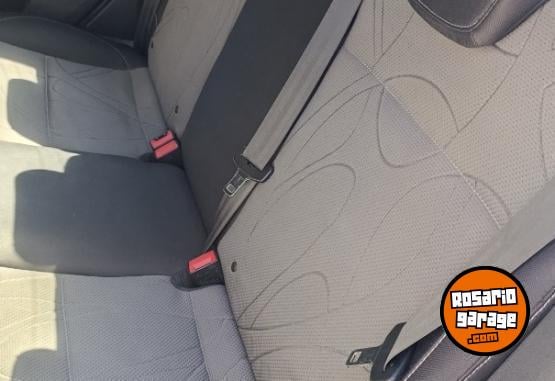 Autos - Ford Focus 2014 GNC 180000Km - En Venta