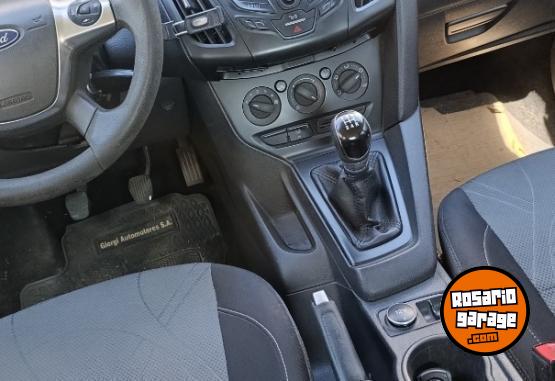 Autos - Ford Focus 2014 GNC 180000Km - En Venta