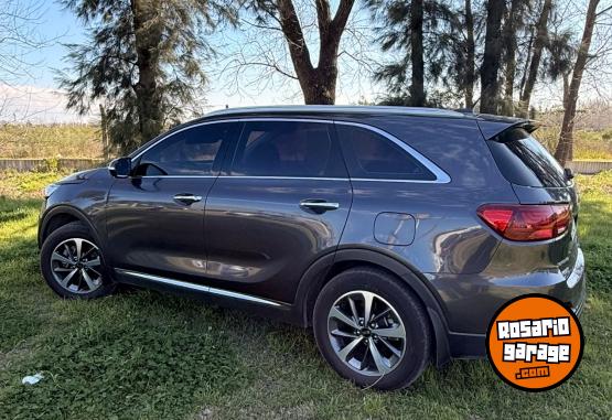 Camionetas - Otra marca Kia Sorento EX 2020 Diesel 94000Km - En Venta