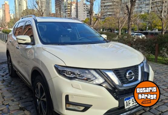 Camionetas - Nissan X-TRAIL EXCLUSIVE 2022 Nafta 54000Km - En Venta